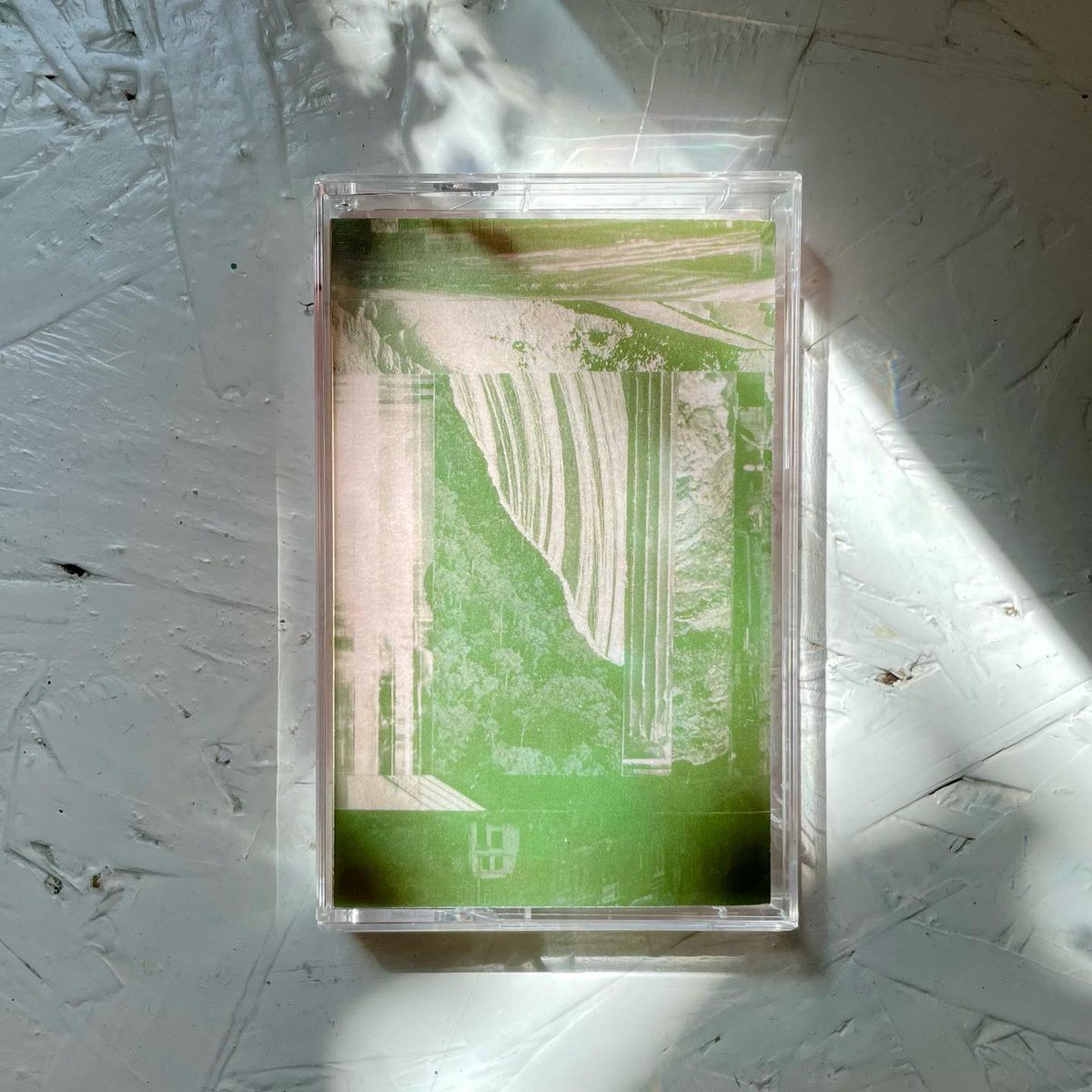 New release on A.V.A.: Sans Nuances - 'Convalescence’. Out today!

audiovisualsatmosphere.bandcamp.com/album/convales…