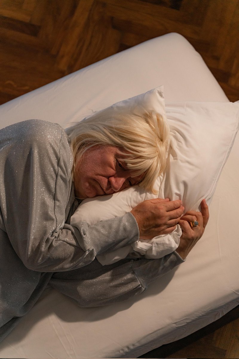 "Men are always guilty." #KratkaIstorijaPljeskavica
Vidimo se: new.tickets.rs/event/kratka_i…