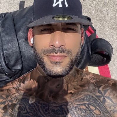 #NewProfilePic https://t.co/sVwwd8aGOZ<a href="/tag/newprofilepic"class="tags">#NewProfilePic</a>