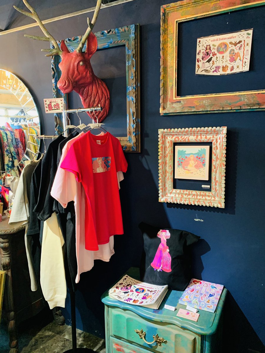 Anniiiiiiiiie's tweet photo. 本日Tシャツ展最終日！
20時までお待ちしております！🙋‍♀️
売り切りのデザイナーさんは在庫が少なくなってきております🥺✨

ムチノチは本日21時オープンヌとさせてください！🙏🙏 https://t.co/VtneHwW5tG