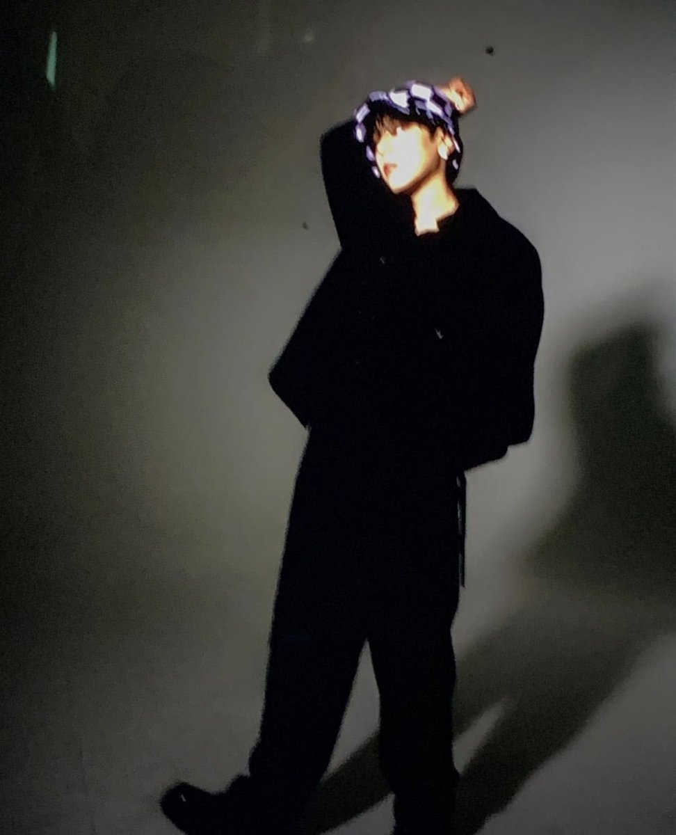 َ (@eboyjdh) on Twitter photo 