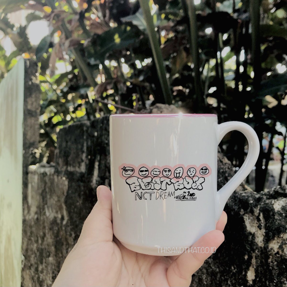 Thisandthatcoid's tweet photo. Mug nct dream beatbox ❤️☺️😍☀️ 

#fankit #NCTDREAM #beatbox https://t.co/r9zz3J1I3C