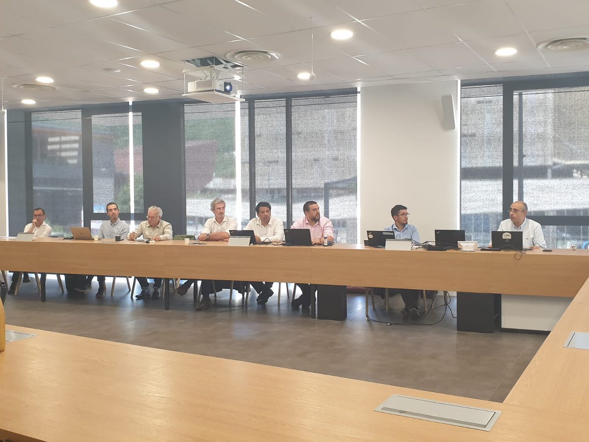 Institut_SG's tweet photo. [📸 Retour en images | AG 2022]
✅keynote Dir. @GrenobleINP Energie et décarbonation 
✅Rex consortium africit-e @DGTresor #ODIT-E @SmartsideTeam @GridPocket @ESF_ONG 
✅Bilan de nos actions 🇫🇷🇪🇺🌎
✅échanges roadmap 
@Institut_SG aide la transition énergétique desterritoires🌱👏 https://t.co/2pkqQUJi9C
