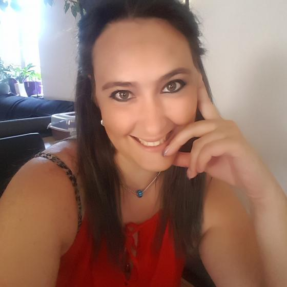 MaideSaruhan's tweet photo. 50 li yaşlarda bir bayanla dost olurmusun? gerçekten istiyorsan bana yaz. müsaitim bu gece olurmu? https://t.co/XBMJOcXZpk