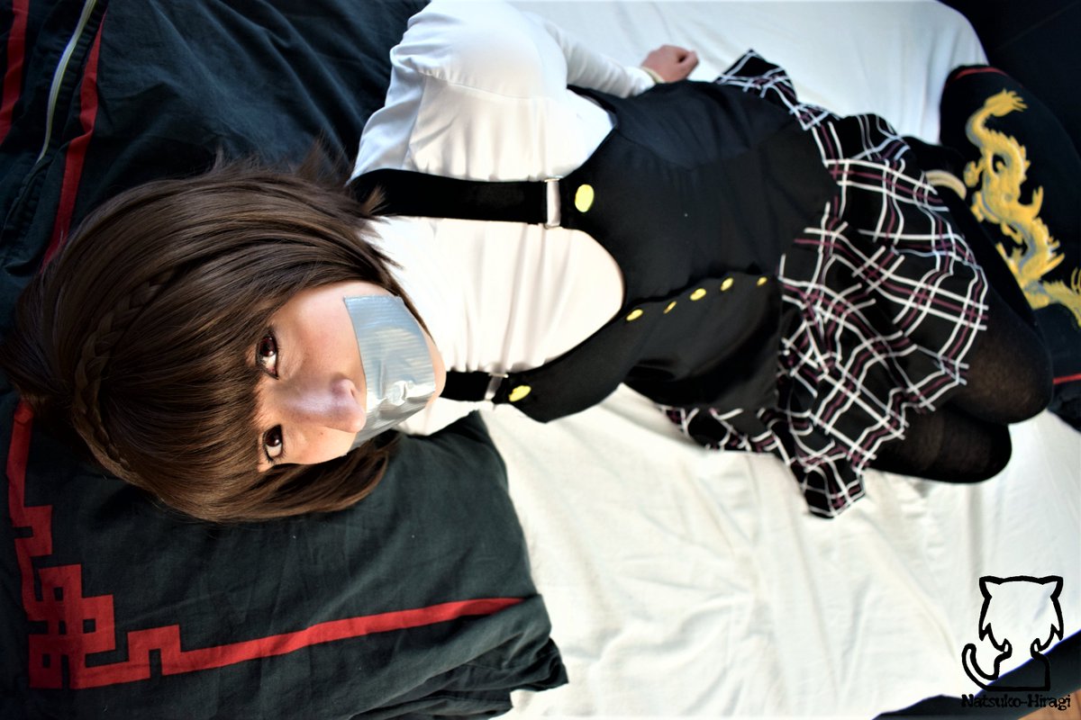 NatsukoHiragi's tweet photo. Makoto was layen helplessly on her side! Nice tied and gagged! What should she do???

@Voice_of_Kitty as Makoto

#MakotoNiijima 
#cosplay 
#DID https://t.co/CGiYV7PpkL