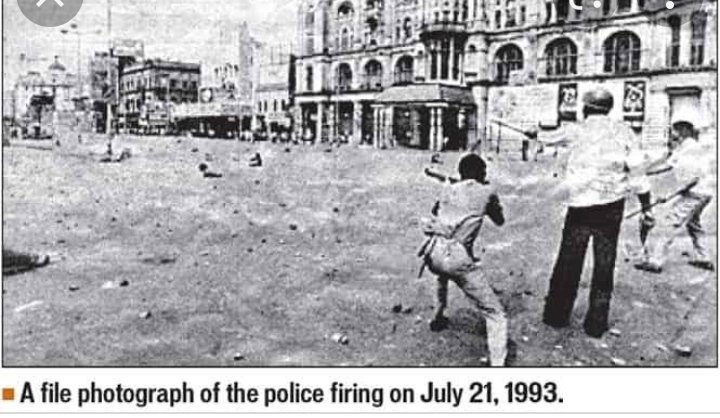 SanghamitraLIVE's tweet photo. 1.1. #21stJuly #ShahidDivas
Happenings &amp; importance (Thread)

This historical revolution should be known to all Indians and everyone should be grateful to those 13 citizens who had been killed by WB Police under @CPIM_WESTBENGAL,  during #JyotiBasu regime. https://t.co/xslckdb70P