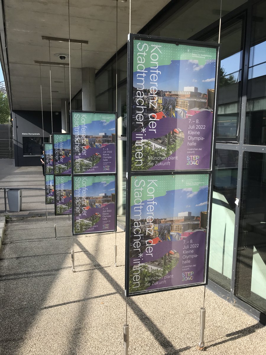 plantreffmuc's tweet photo. Tag 2 der Konferenz der Stadtmacher*innen in der Kleinen Olympiahalle. Heute u.a. mit Daniel Hahn (Alte Utting), Max Wagner (@GasteigMuc), Silvia Gonzalez (@GreenCityeV), Nanni Grau (@hmmuenchen) und @OBeckmann (@MCubeMUC) https://t.co/0R2PgDC5sC