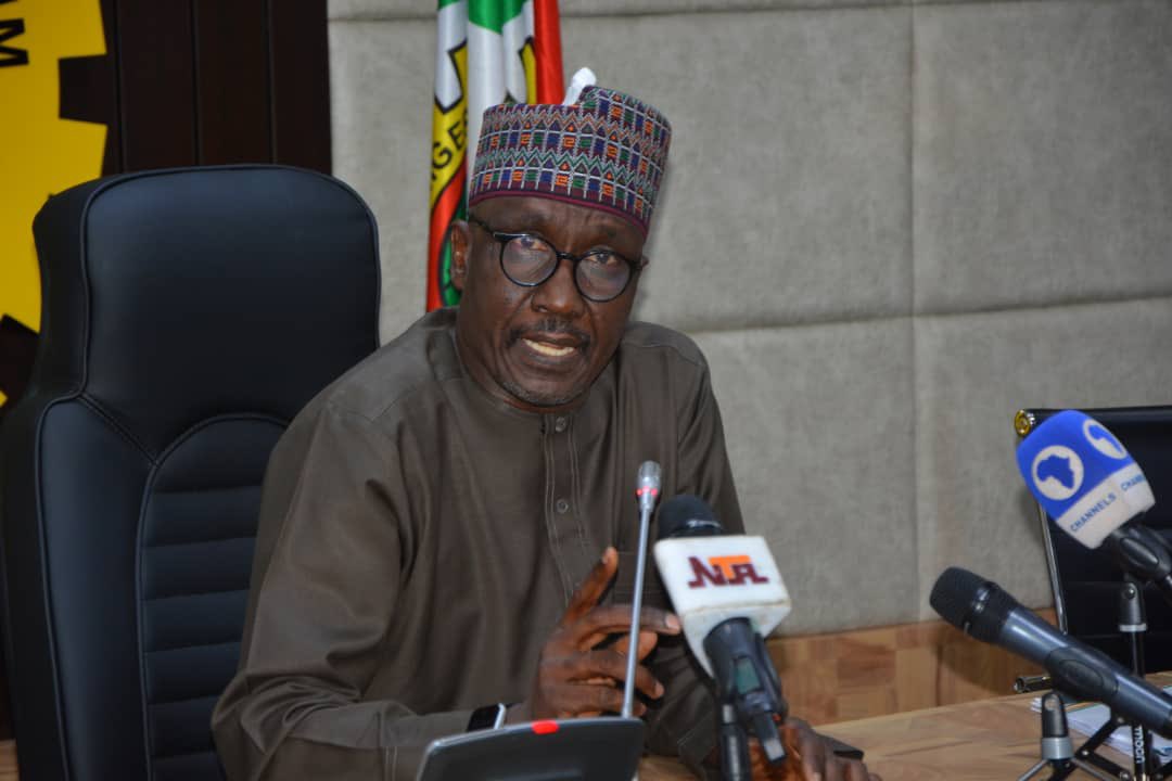 UmarMeremi's tweet photo. “He said that Nigerians craved a legal regulatory framework for the oil and gas industry, one robust enough to effectively regulate the sector for optimum productivity and efficiency.” Mallam Kyari averred.
--Group CEO #NNPCLtd Mal. @MKKyari 
#NOGConference #NNPCIsTransiting https://t.co/3fAdkceAzZ