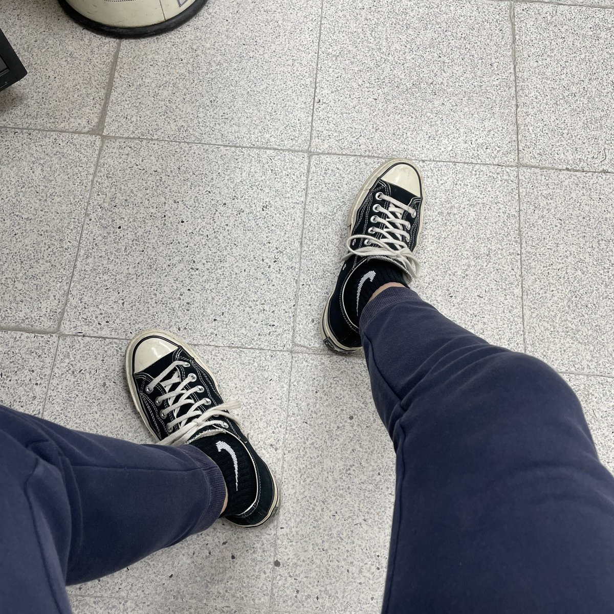 lovesocksssss tweet media