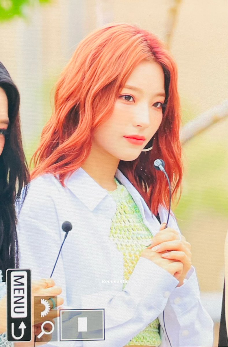 Rommantic0107's tweet photo. 220708 새롬
#새롬 #이새롬 #Saerom
#프로미스나인  #FROMIS_9 https://t.co/WlLBUhZuQx