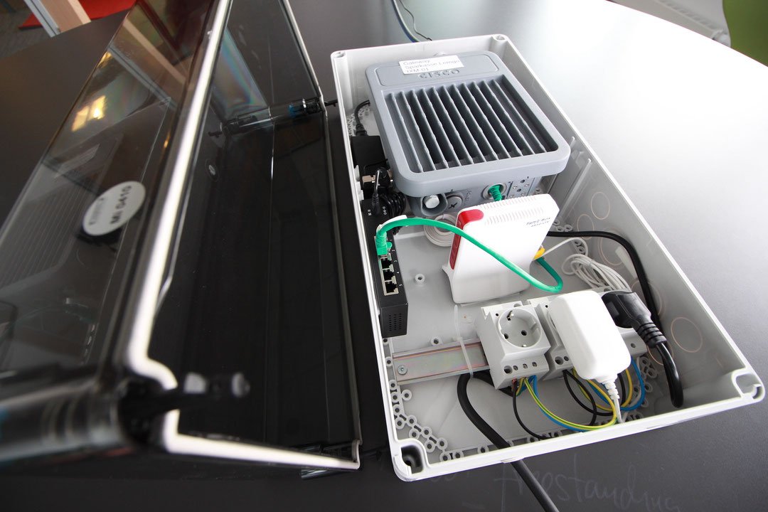 Am 13.07.2022 gibt es einen Online-Vortrag  von Denis Gustin, <a href="/FraunhoferLemgo/">FraunhoferLemgo</a>,  zum Thema "Verwaltung und Wartung von IoT Geräten".  Anmeldungen per Email unter ttn-webworkshop-07-2022@lemgo-digital.de
<a href="/LemgoDigital/">LemgoDigital</a>