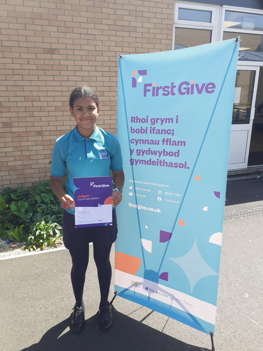 Rownd derfynol lwyddiannus <a href="/FirstGiveUK/">First Give</a> 

Llongyfarchiadau i 8B ar ennill ar gyfer elusen <a href="/AtfCare/">Amelia Trust Care Farm</a> a Seren ar ennill y wobr am y siaradwr gorau. 

A great final with First Give - clear presentations. 

Congratulations to 8B, and to Seren - winner of the Judges’ Commendation.