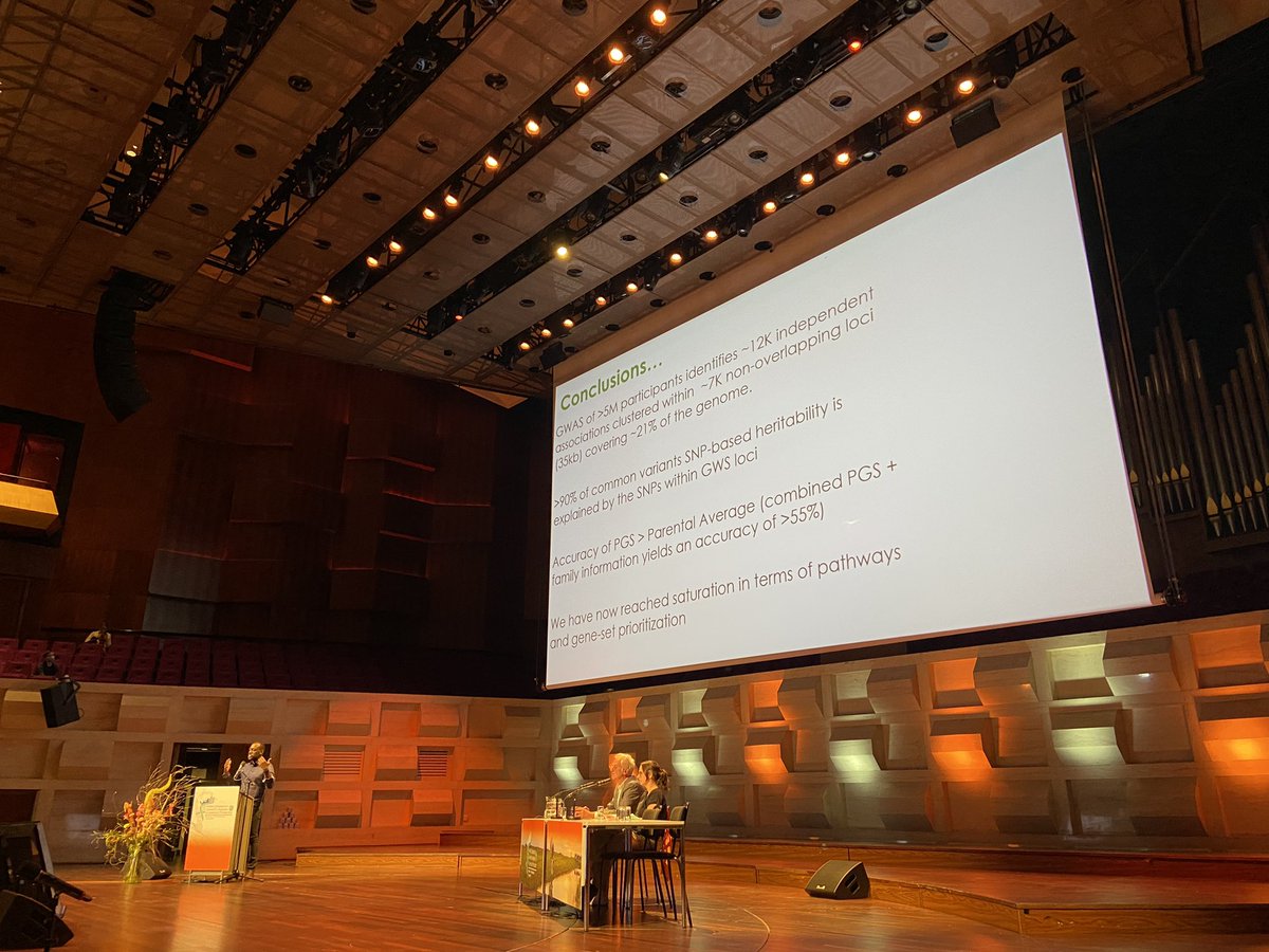 Ruidong Xiang (@rxiang5) on Twitter photo Fantastic talk by Loic Yengo on a saturated GWAS of height of 5.4M people. Common variants from 21% of the human genome explain most of the SNP-heritability for height. <a href="/wcgalp2022/">WCGALP2022</a> #WCGALP2022 Fantastic talk by Loic Yengo on a saturated GWAS of height of 5.4M people. Common variants from 21% of the human genome explain most of the SNP-heritability for height. <a href="/wcgalp2022/">WCGALP2022</a> #WCGALP2022