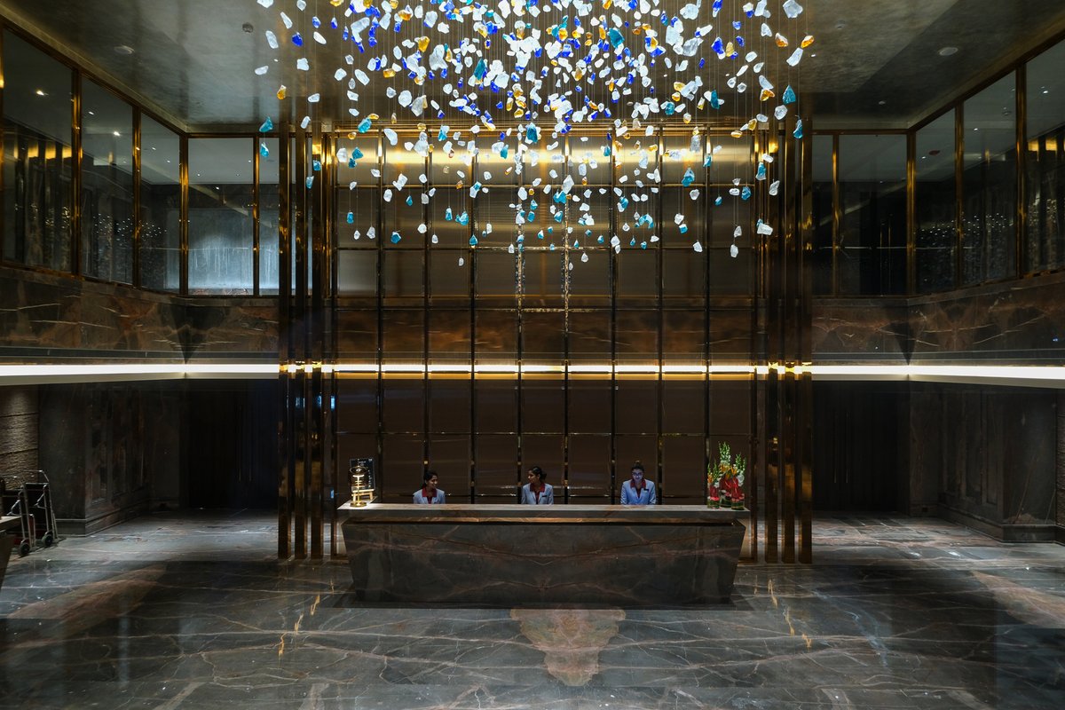 Lucentworldwide's tweet image. We, at @lucentworldwide, are proud to showcase our experiments with #lightandform at #ThePark #hotel at #Indore.  #Hospitality and #visualcomfort are on top on our #designapproach apart from #outoftheworldexperience for our clients and their guests.