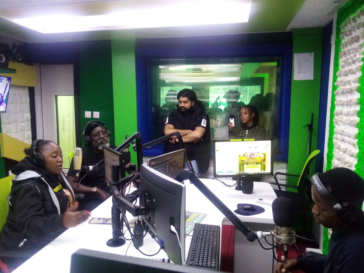 TulizaFM924's tweet image. #Wajakoyathe5th moja kwa moja #TulizaAsubuhi Meru