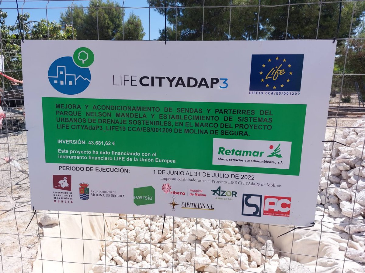 mvalbala's tweet photo. ¿Conoces los #SDUS (sistemas urbanos de drenaje sostenible)?
En #MolinaDeSegura los implantamos para mejorar la infiltración del suelo y reducir las escorrentías en Cañada de las Eras (parque Nelson Mandela) a través del proyecto @LIFECITYAdap3
🌿Una nueva forma de hacer ciudad. https://t.co/kiDrvKm0oX