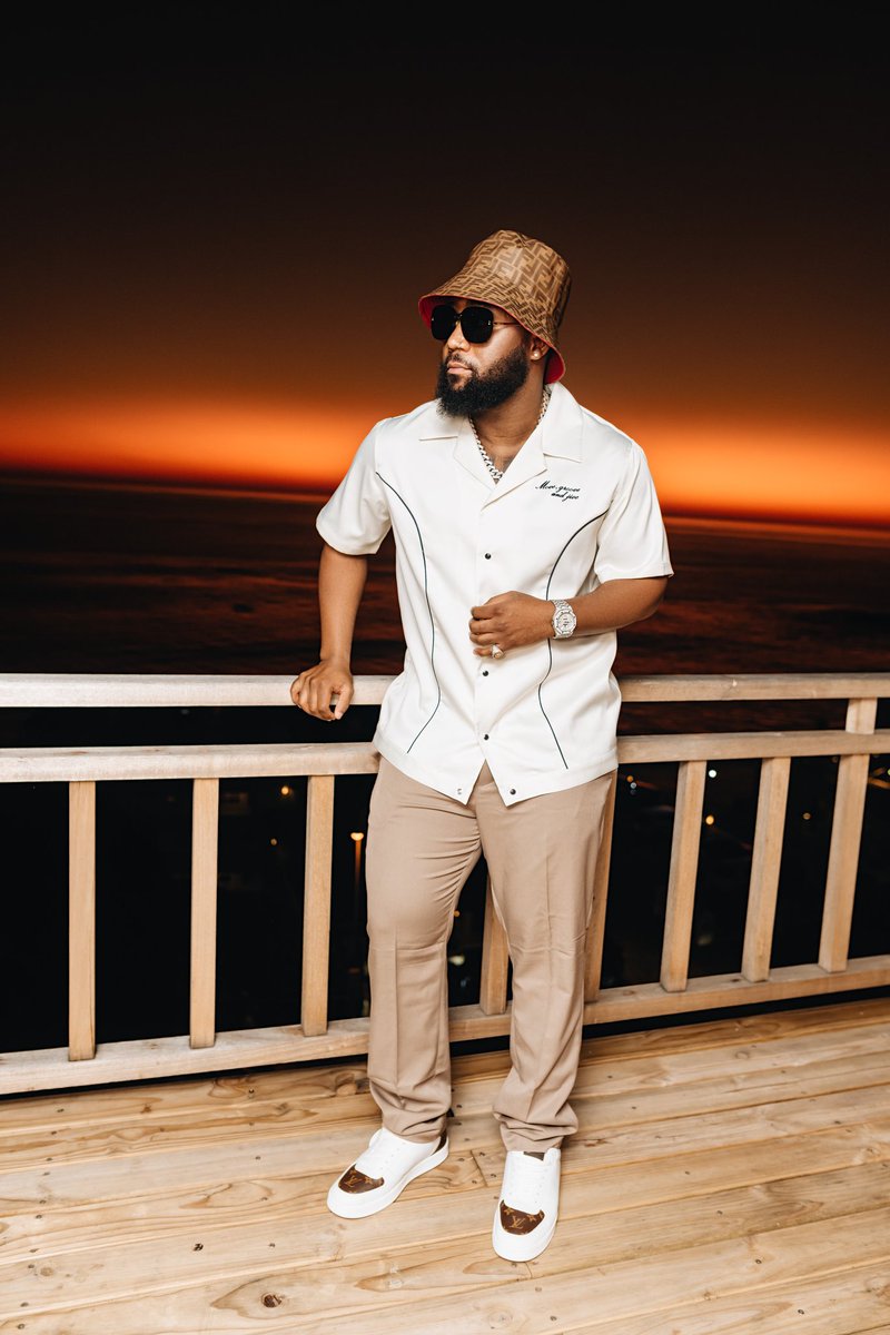 casspernyovest's tweet photo. Cass , last number !!! https://t.co/djvcqdkbLw