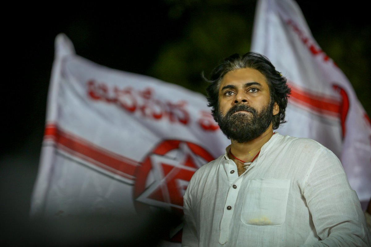 TrendJSPK_team's tweet photo. Annaaaaaaaa Love you so much @PawanKalyan 🤩❤️🙏✊🔥
DP Updated !!!!!!!!
#DPupdated #PawanKalyan #JanaSenani #JanaSenaParty
#JanaVaaniJanaSenaBharosa #PawanannaPrajaBata
#JSPForNewAgePolitics
@JanaSenaParty https://t.co/iqknF2NMlo