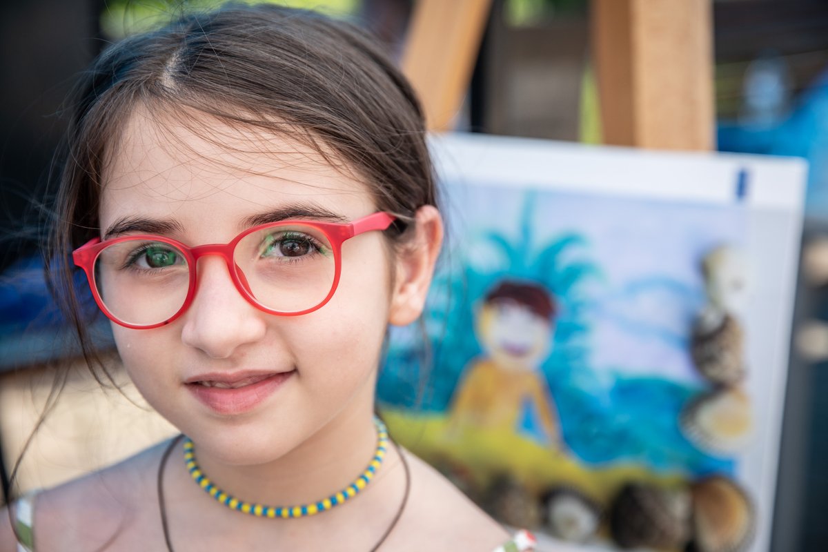 UNDPGeorgia's tweet photo. Georgian participants of the art contest ‘Draw a dream about the sea’ received diplomas &amp; gifts for their amazing works about #BlackSea.  
We celebrate their talent &amp; thank them for sharing their feelings, hopes &amp; dreams.
➡ https://t.co/o5eBobFDVI

#EU4EMBLAS #OurSea https://t.co/JkBMWmXgzE