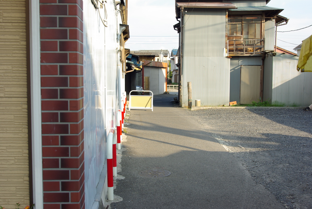 KoekakePhoto's tweet photo. 声かけの痕跡 #声かけ賞 #liminalspaces #写真撮ってる人と繋がりたい #声かけ写真展 #絶対成功させよう #写真史 https://t.co/32uMnD854n https://t.co/VDoIhq93hD