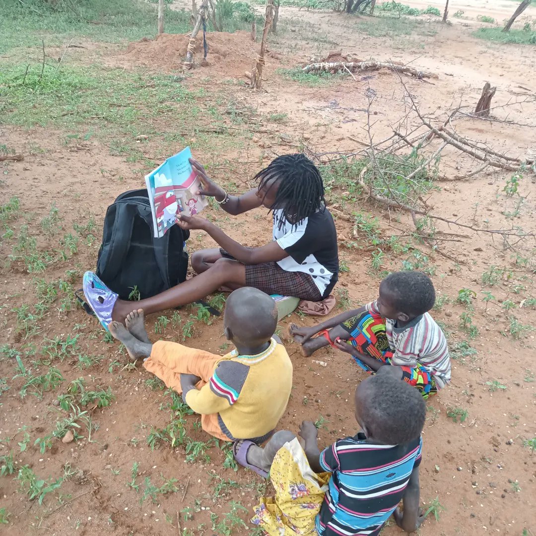 Edithcherotich0's tweet photo. A child's imagination is limitless, but books and stories can help to unlock it. Help in bringing a book to a child who cannot afford it.
#bookschangelives 
#thevillagenomad https://t.co/Z5n9rv8tWD