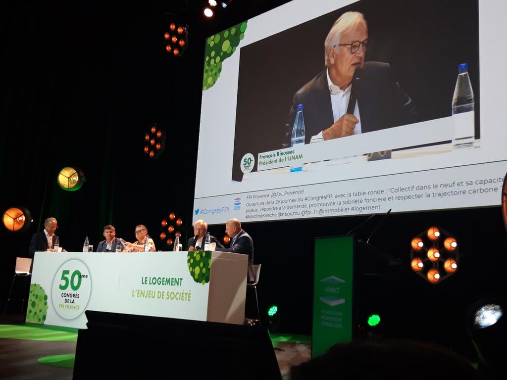 guy_lemee's tweet photo. En direct 50ème #CongresFPI @fpi_fr " On vit un paradoxe (...) protection du cadre de vie (...) et forts besoins en #logement " souligne @FRieussec le pdt @unam_amenageurs https://t.co/kNWBJrDOq8