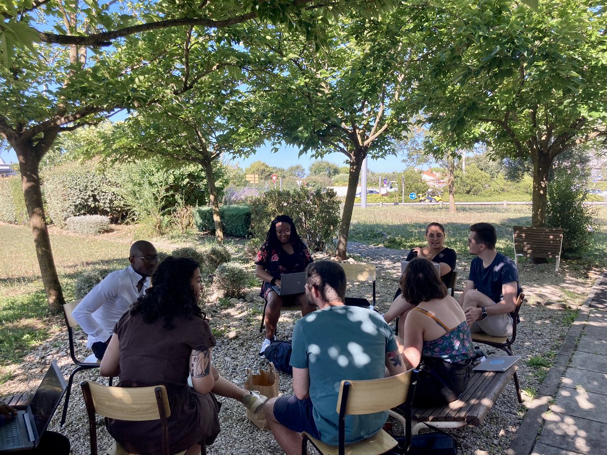 CEVPU's tweet photo. Départ des 71 éme réunions nationales de la CEVPU à @UnivLaRochelle ☀️
Au programme ce matin, des temps d’échanges sur:
👉 la place des VPE dans la gouvernance des universités 
👉 le lien entre CROUS, l’université et recherche. https://t.co/RSb981CMXx