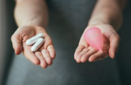 PeriodMagazine's tweet photo. How dangerous is Toxic Shock Syndrome (TSS) really? #tampondisease https://t.co/9AyExruOJH https://t.co/w00CJLikFZ
