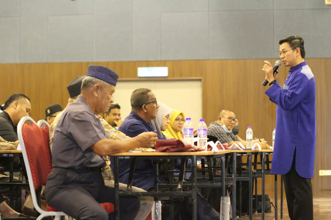 INFRAKKDW's tweet photo. Telah tamat Kursus Pemantapan Personaliti Pemimpin Desa yang diadakan selama 3 Hari 2 Malam.
Tarikh: 5-7 Julai 2022 | Selasa - Khamis
Tempat: Institut Kemajuan Desa, INFRA
#kplb
#infrakplb
#luarbandarsejahtera
#KeluargaMalaysia https://t.co/9iqsv357ps