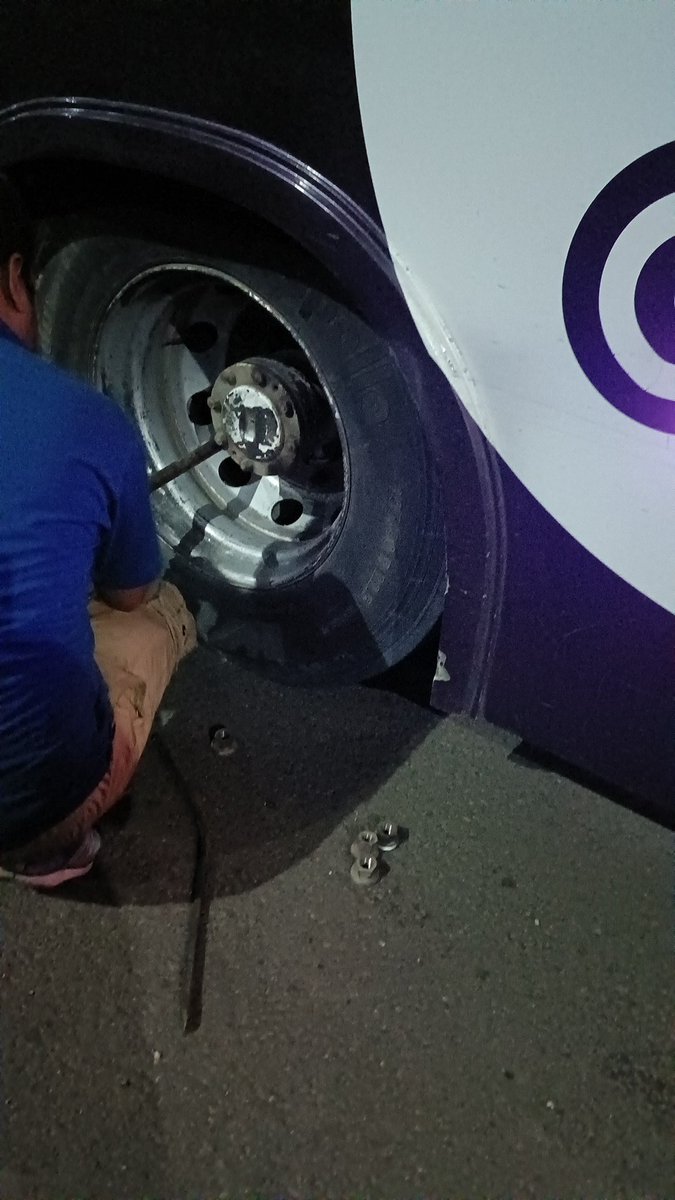 NiharAgarwal79's tweet photo. Pathetic bus service @zingbus
We took the bus from Indore to Jaipur yesterday evening.
And they are carrying transport business from passanger buses.
Tyres bursted due to overload.
AC not working at all.
Bus number GJ18AZ6565
@GUJRATRANSPORT
#boycottZINGbus #worstbus https://t.co/atFESPCQXp