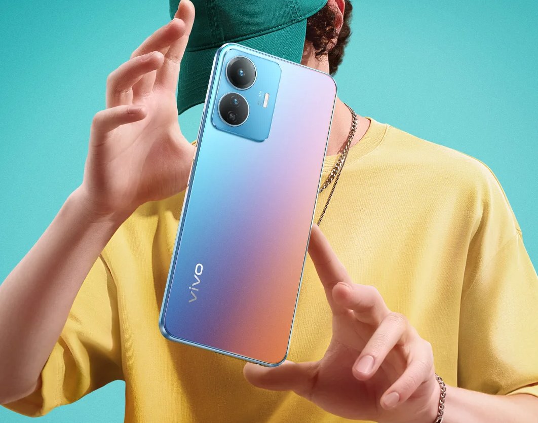 gizmochina's tweet photo. Vivo Y77 5G launched with Dimensity 810, 5,000mAh battery, 50MP dual rear cameras

#Vivo #VivoY775G #Dimensity810

https://t.co/ANONIB9d4E https://t.co/Z9tS80n604