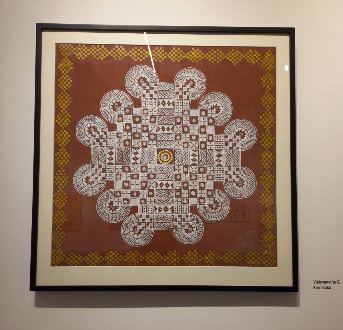 notMinstradamus's tweet image. I went Namjooning today!! 
Though I missed hobi vlive 😭😭 
#Namjooning 
#artgallery 
#Prakrut
#TriveniKalaSangam