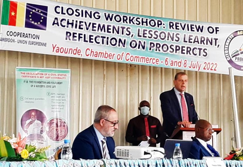 UEauCameroun's tweet photo. 3/3
Le #PROCIVIS a contribué au renforcement des capacités des Organisations de la société civile-OSC au Cameroun.
Pour l'#UE, ces OSC sont des partenaires au développement et jouent un rôle crucial, comme intermédiaires entre les populations à la base et les pouvoirs publics. https://t.co/sYv9Tkaxl7