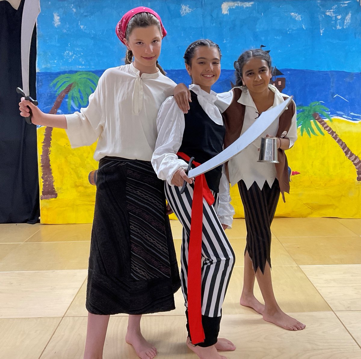 HighfieldPrep's tweet photo. What an outstanding show last night! A huge congratulations to all our Year 5 and 6 for a truly mesmerising Treasure Island performance! Weโre all extremely proud of you! #highfieldprep #prepschoollife #treasureisland #performingarts #berkshire #maidenhead #proud https://t.co/3JXx7BdO95