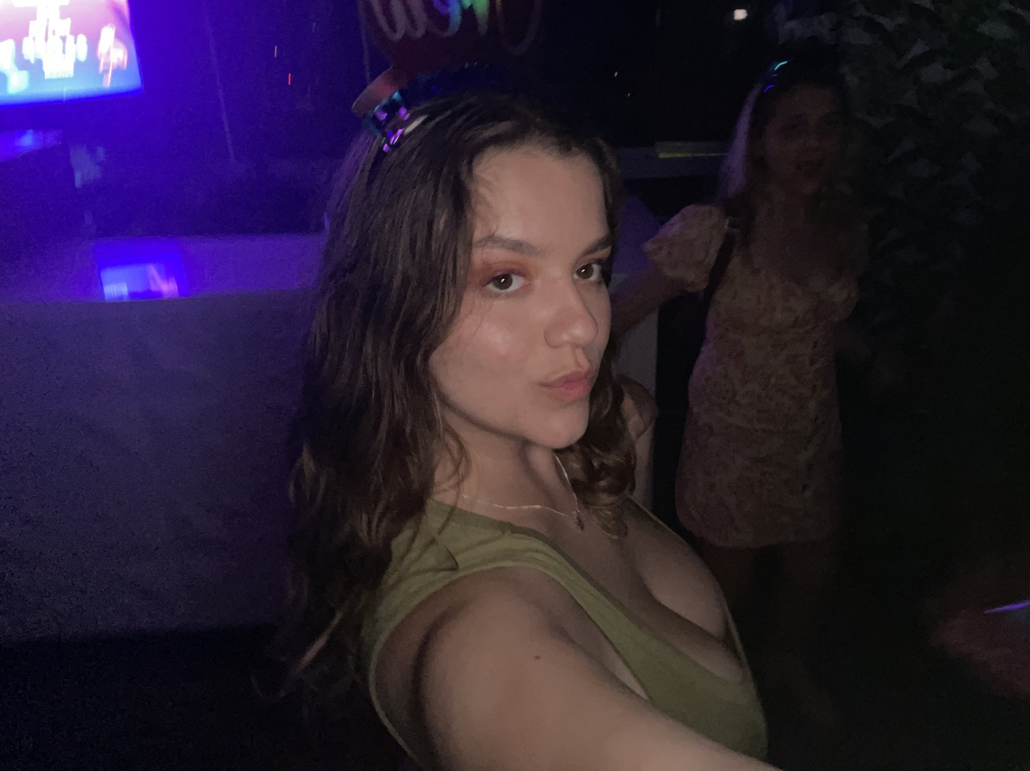 maya ︎ on Twitter: "i love this picture of me so much omg https://t.co