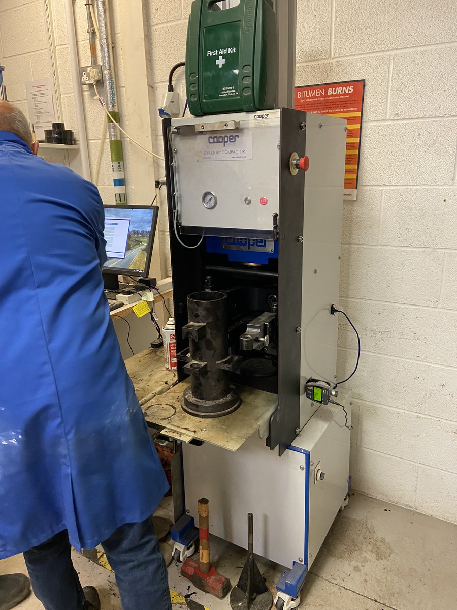 roadfill_ltd's tweet photo. More exciting tests taking place. Roadfill is working hard with our partners to have our product meet all our goals, and it's going well. Stay tuned for updates as we continue to grow
#roads #testing #roadworks #PlasticRoad https://t.co/2idPrtEYHK