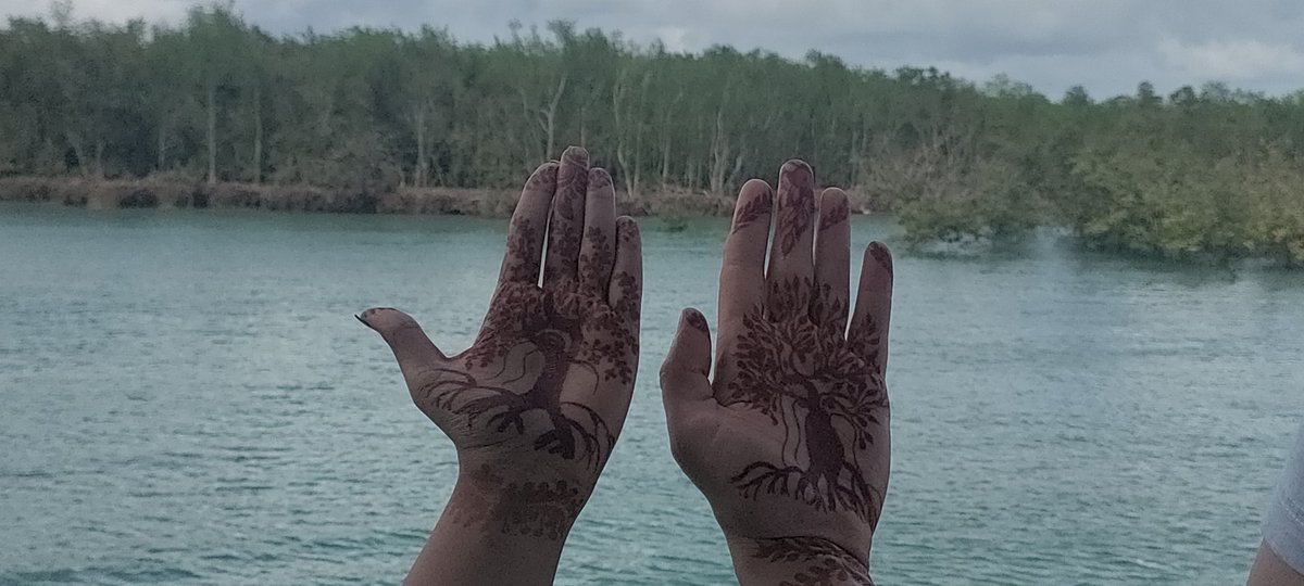 Sumana Banerjee (@sumanab2401) on Twitter photo Finally in the Indian #Sundarbans with @cailadd and revisiting our mini-buoy field sites with #mehendi stained hands of #mangrove patterns.
Thank you <a href="/livingdeltas/">GCRF Living Deltas Hub</a> for the opportunity and friends ❤️ Finally in the Indian #Sundarbans with @cailadd and revisiting our mini-buoy field sites with #mehendi stained hands of #mangrove patterns.
Thank you <a href="/livingdeltas/">GCRF Living Deltas Hub</a> for the opportunity and friends ❤️
