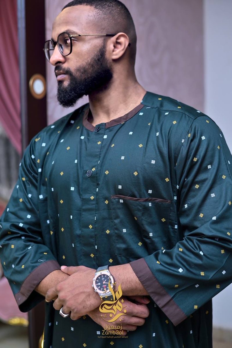 zamb3oll's tweet photo. جمال اللون 🔥
Model | ⁦@MedoShrara⁩ 
#صنع_خصيصا_للمقفين https://t.co/xv2mcmqIHz