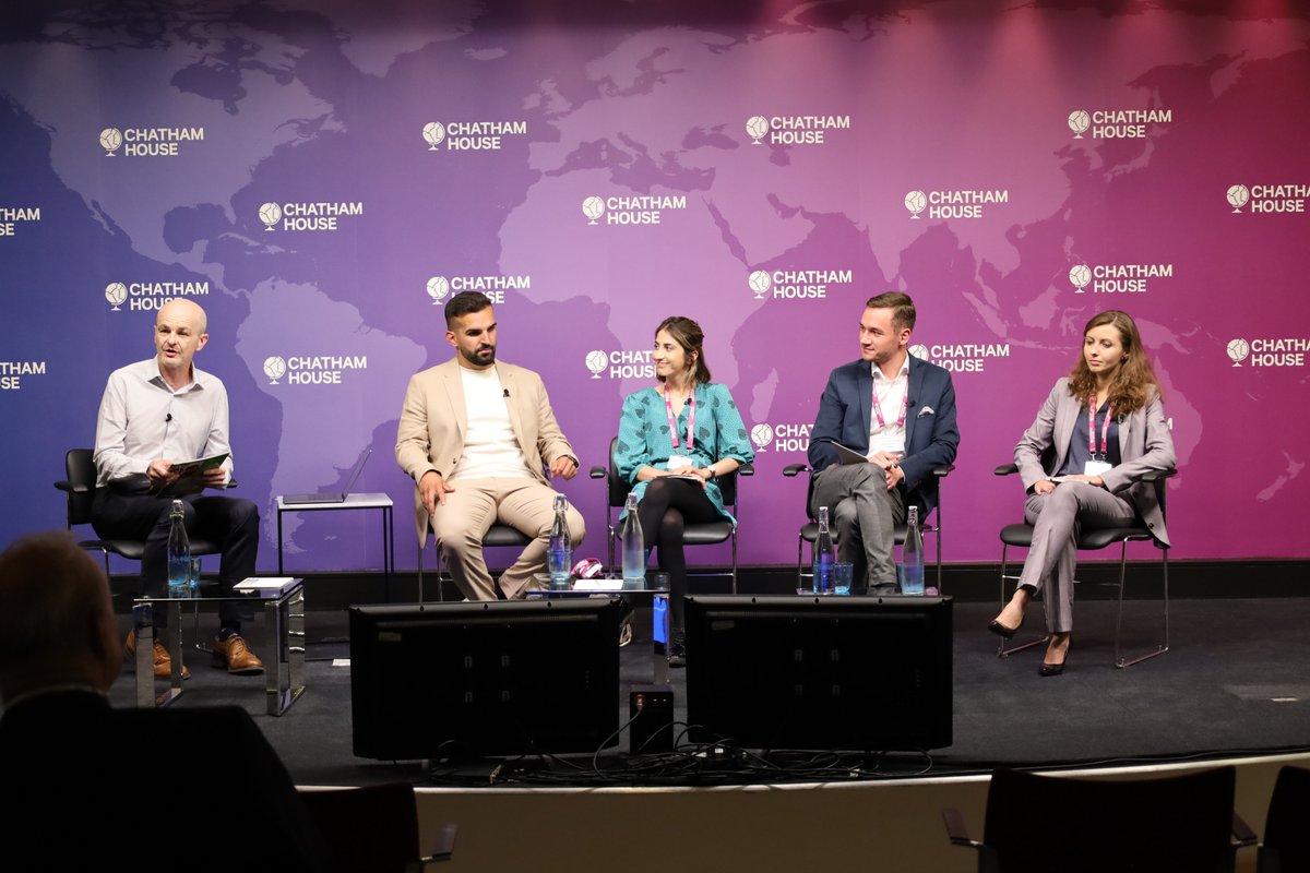 The second part of <a href="/Belvedere_Forum/">Belvedere Forum</a>❗️ 
Session: Young people and social activism in #Poland and #UK with fantastic participants <a href="/ColmMcGiv/">Colm McGivern</a>, <a href="/metecoban92/">Mete Coban MBE</a>, <a href="/MAntosiuk/">Maciej Antosiuk</a> <a href="/InstPileckiego/">Instytut Pileckiego</a> Magdalena Turowska 

#BelvedereForum2022 <a href="/ChathamHouse/">Chatham House</a> <a href="/PISM_Poland/">PISM</a>