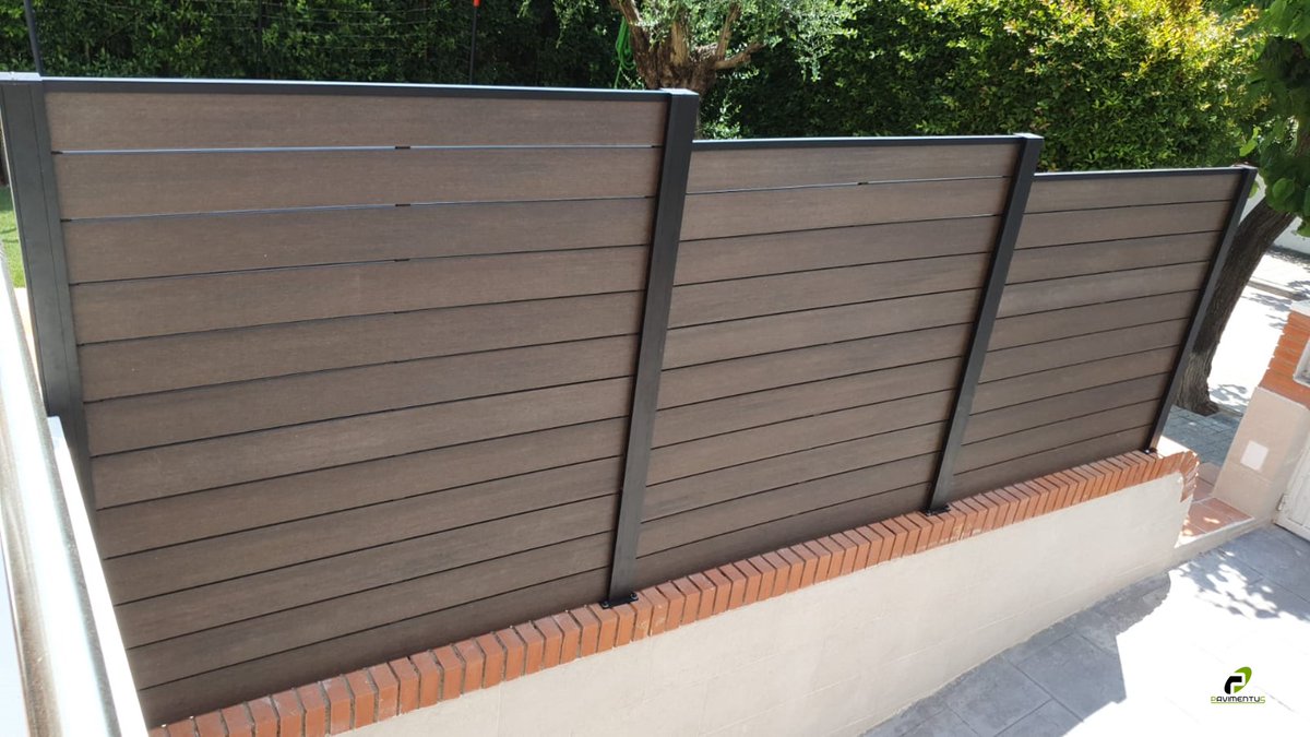 pavimentus's tweet photo. Pavimentus os desea un feliz fin de semana🙂

Valla Cube Fence color Nogal

#vallas #vallassinteticas #vallasaluminio #madera #maderasintetica #tarima #tarimasintetica #exterior #terrazas #jardines #instalaciones #arquitectura https://t.co/vcOHg6pT9V
