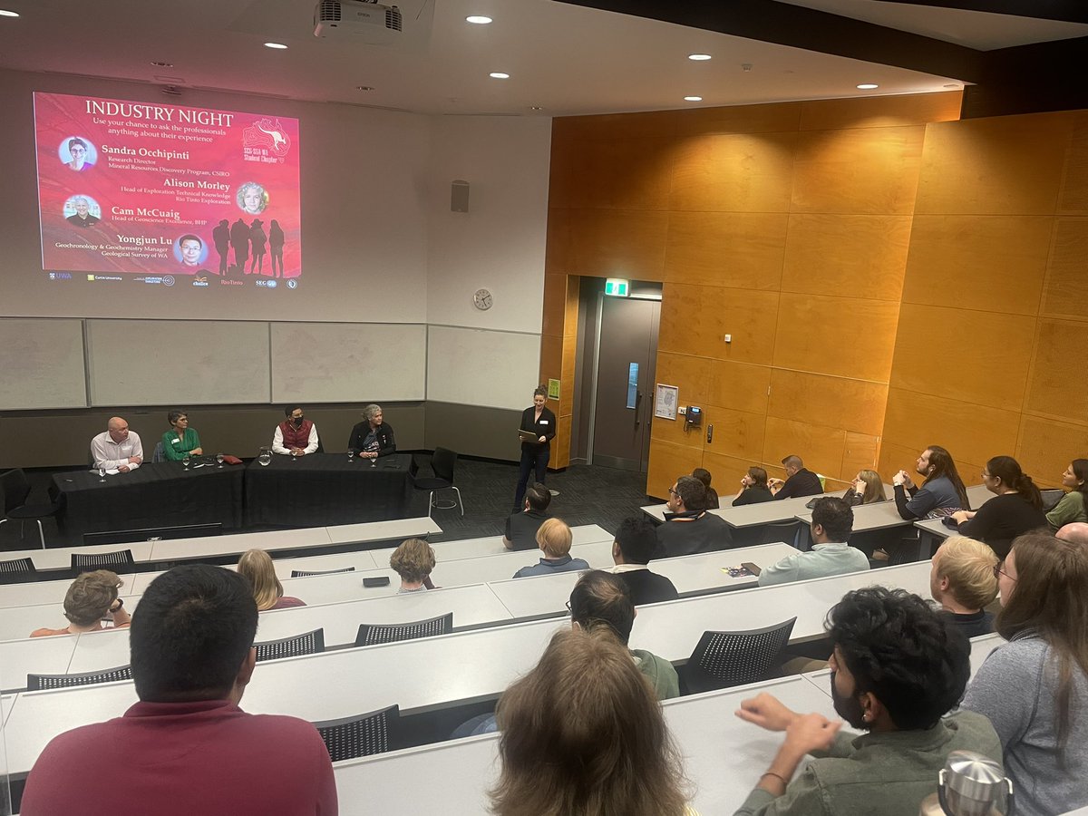 geochops's tweet photo. A week into acting director mineral &amp; energy resources at @DMIRS_WA and rounding it out at the SEG WA student chapter night. Pertinent time with this little (temporary) career diversion https://t.co/lPKKCcly9I