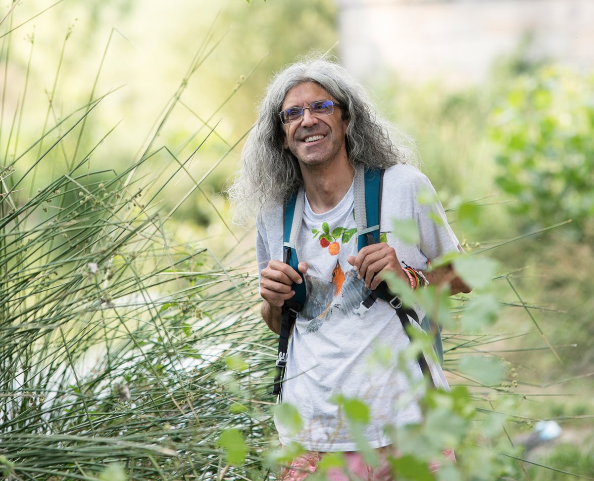 🎙️💬@JavierRicoNi, periodista y autor de la ‘Guía de la España rural': «Para disfrutar de verdad del turismo rural debemos integrarnos con la gente del territorio»

«He podido conocer las mejores iniciativas rurales gracias a los Grupos de Acción Local»

bit.ly/3NMSXXf