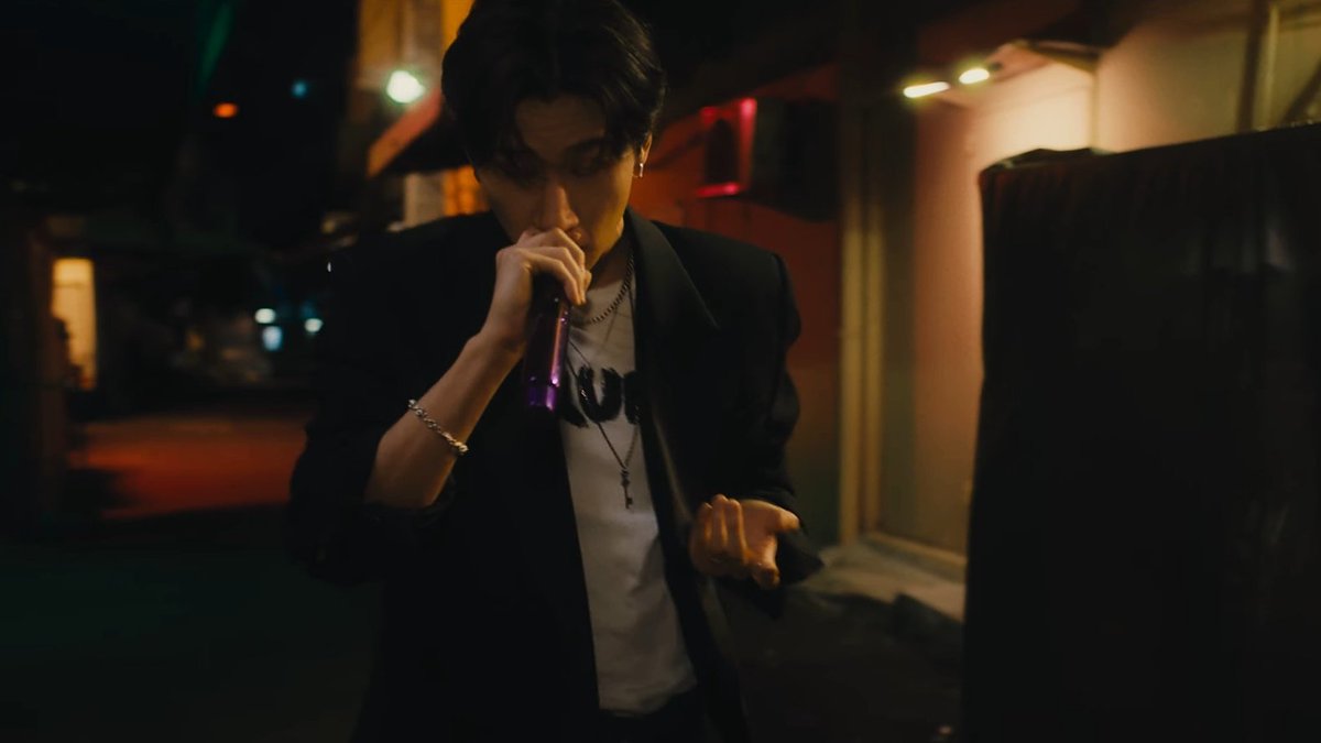 changkyunchive's tweet photo. distance live clip 🖤
#아이엠 ♡ #IM https://t.co/81zJbTcjRF