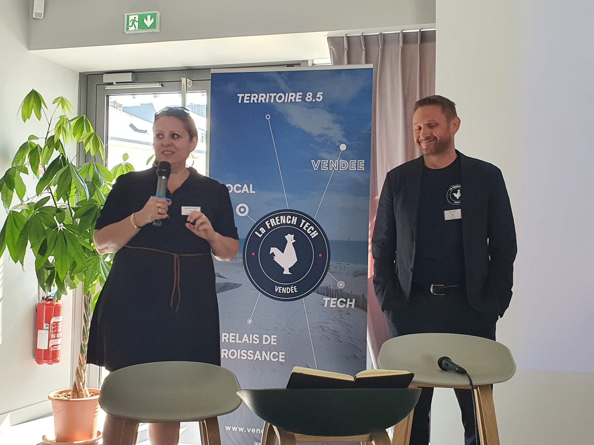 Nathalie Gosselin (@ngosselin85) on Twitter photo Voilà l’été à la @Loconumerique 🏝
un vrai plaisir de se retrouver et d’échanger sur les perspectives et la stratégie numérique du <a href="/DepVendee/">Département Vendée</a> avec ma collègue <a href="/cecile_barreau/">CecileBarreau</a>
#summertechparty <a href="/VendeeFrTech/">La French Tech Vendée</a> <a href="/larochesuryonfr/">La Roche-sur-Yon, Ville & Agglomération</a> #formation #Emploi Voilà l’été à la @Loconumerique 🏝
un vrai plaisir de se retrouver et d’échanger sur les perspectives et la stratégie numérique du <a href="/DepVendee/">Département Vendée</a> avec ma collègue <a href="/cecile_barreau/">CecileBarreau</a>
#summertechparty <a href="/VendeeFrTech/">La French Tech Vendée</a> <a href="/larochesuryonfr/">La Roche-sur-Yon, Ville & Agglomération</a> #formation #Emploi