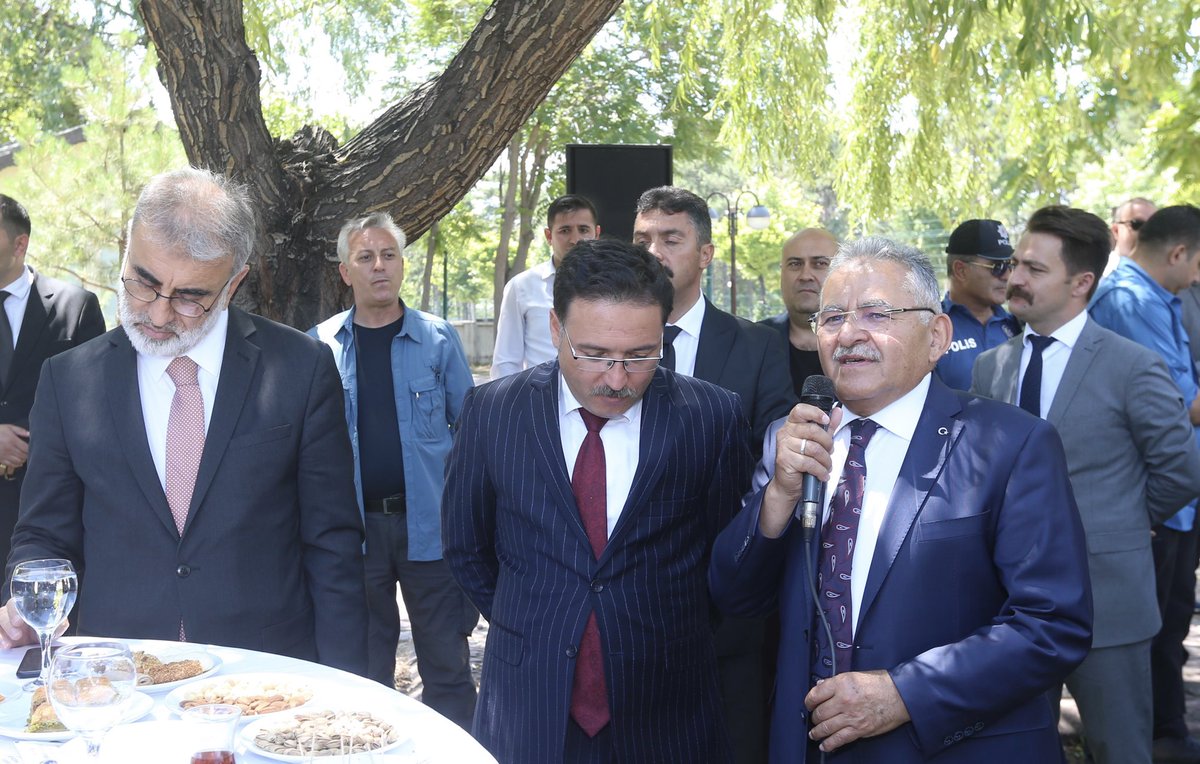 Memduh Büyükkılıç