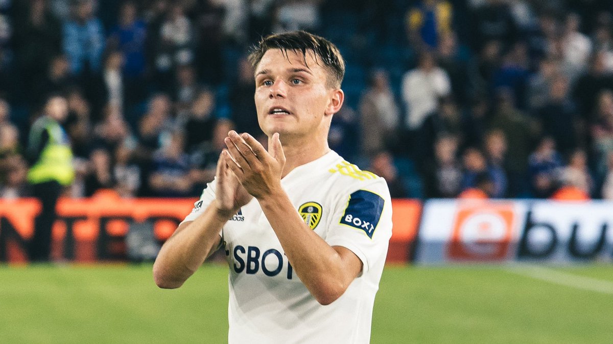 secondtierpod's tweet photo. Millwall have agreed to sign Jamie Shackleton on loan from Leeds.
(Via: @footyinsider247)
#Millwall #LUFC https://t.co/1elba1VOiA