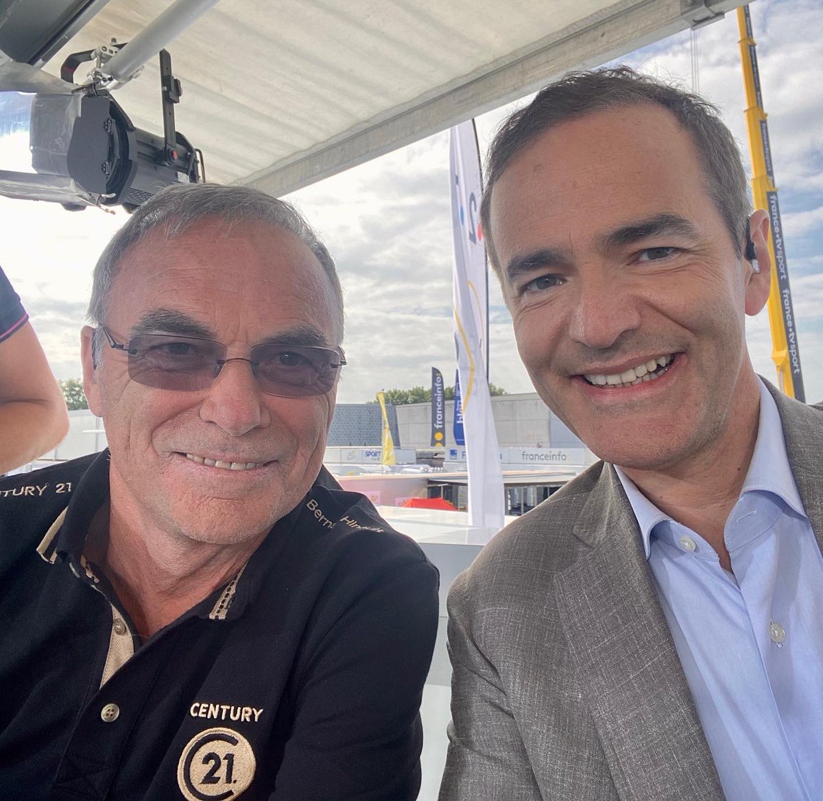Franck Ferrand tweet media