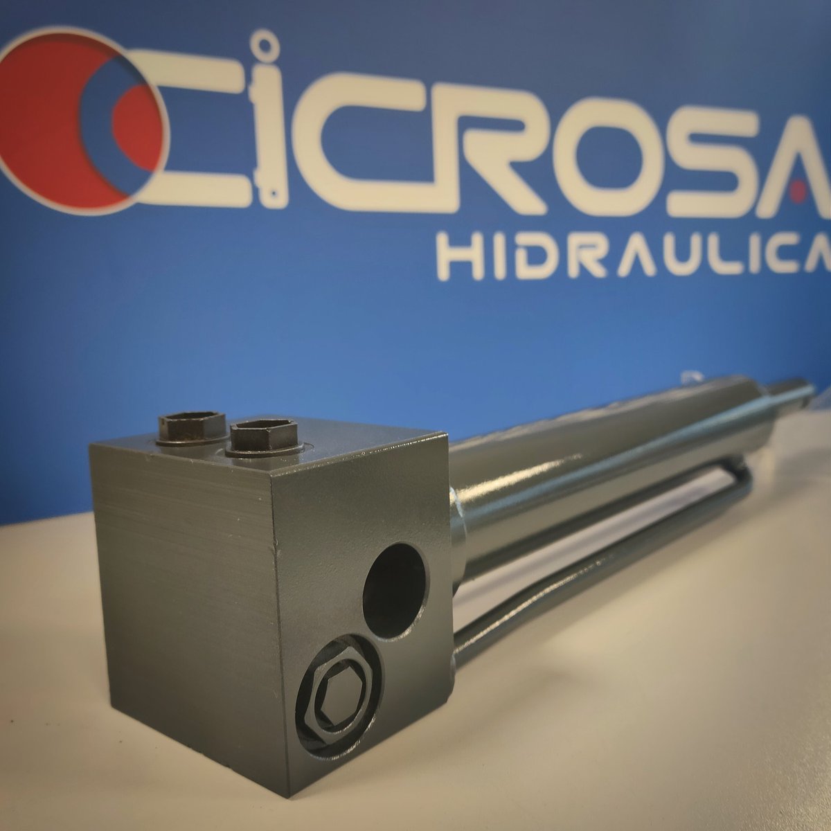 CICROSA's tweet photo. 🇪🇸Cilindro con alimentación por bloque especial en fondo.
🇬🇧Cylinder fed trhough a special block on bottom. https://t.co/BozNMnXxhm