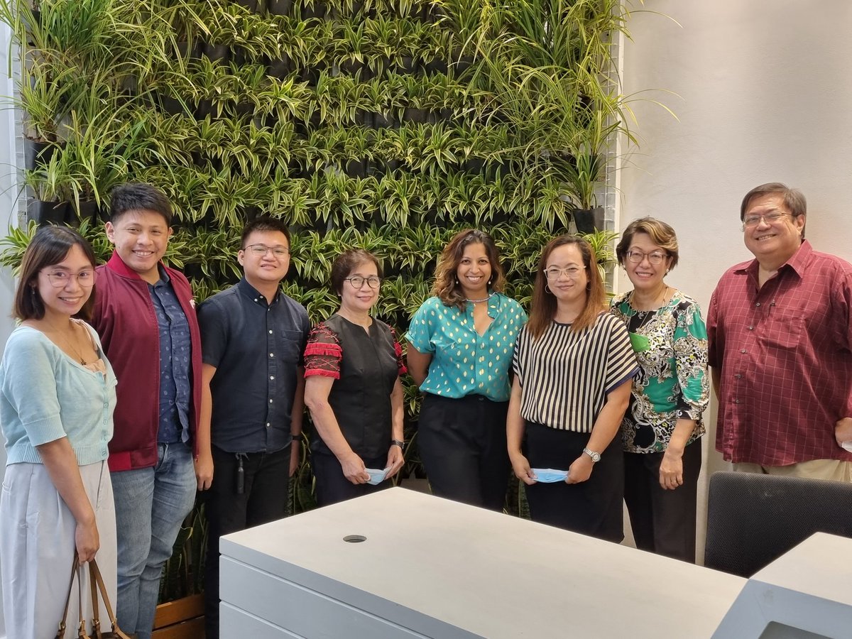 renztamayo's tweet photo. First organizing committee meeting for the #APCAT Philippines Summit 2022. In this photo: representatives of The Union Philippines, The Union Singapore, Metro Manila Development Authority, Department of Health (Philippines), and Gerry Roxas Foundation #VetoTheVapeBill #NoSmoking https://t.co/y5g1KktdlM