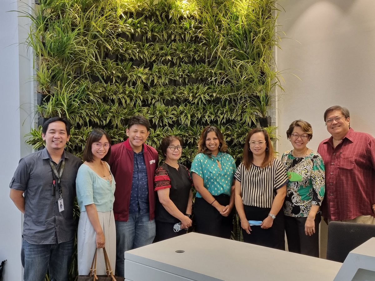renztamayo's tweet photo. First organizing committee meeting for the #APCAT Philippines Summit 2022. In this photo: representatives of The Union Philippines, The Union Singapore, Metro Manila Development Authority, Department of Health (Philippines), and Gerry Roxas Foundation #VetoTheVapeBill #NoSmoking https://t.co/y5g1KktdlM
